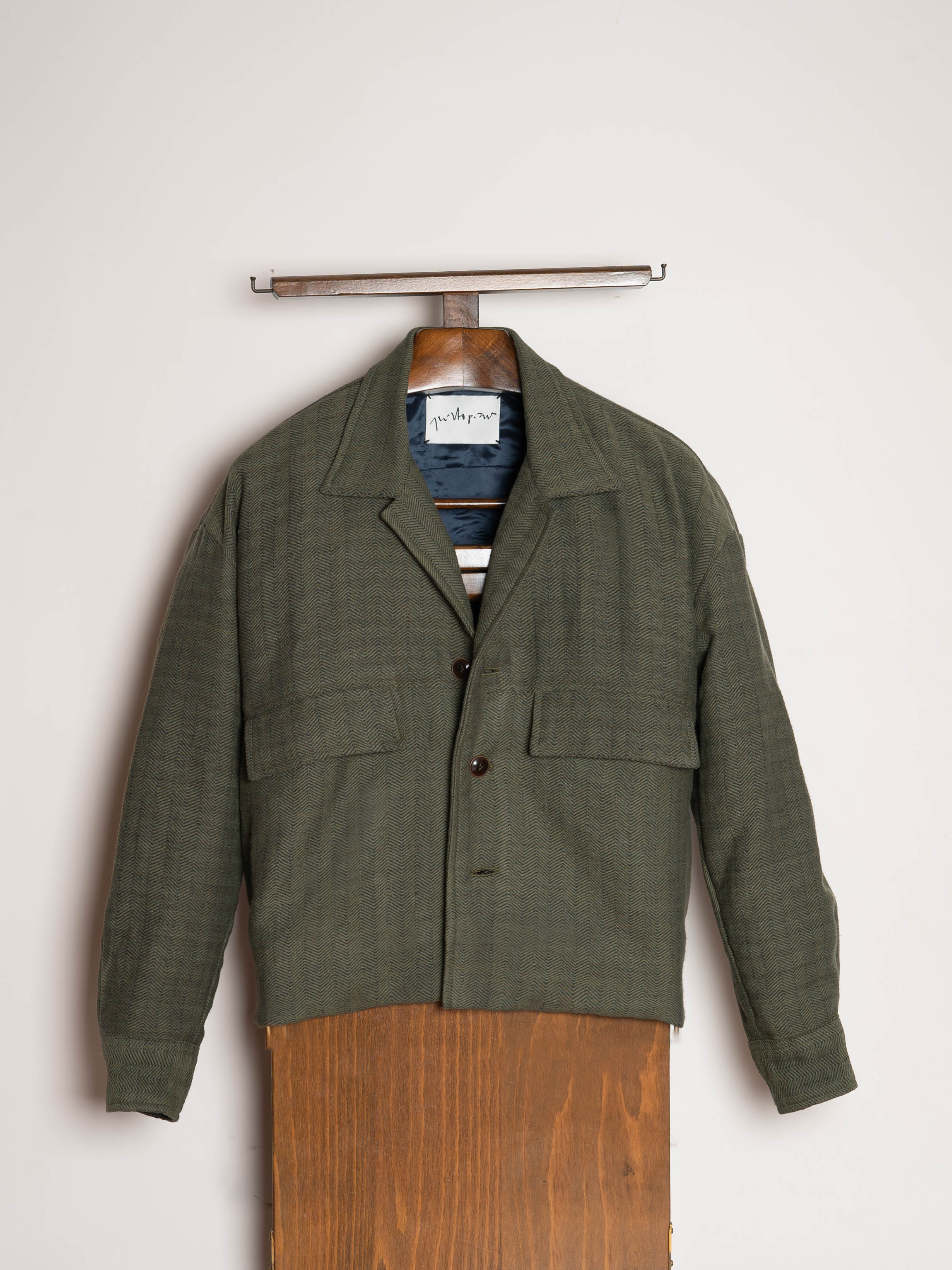 Packshot-BOMBERJACKET-GREENANDBLUE-100_COTTON-HANDWOVEN-HERRINGBONE