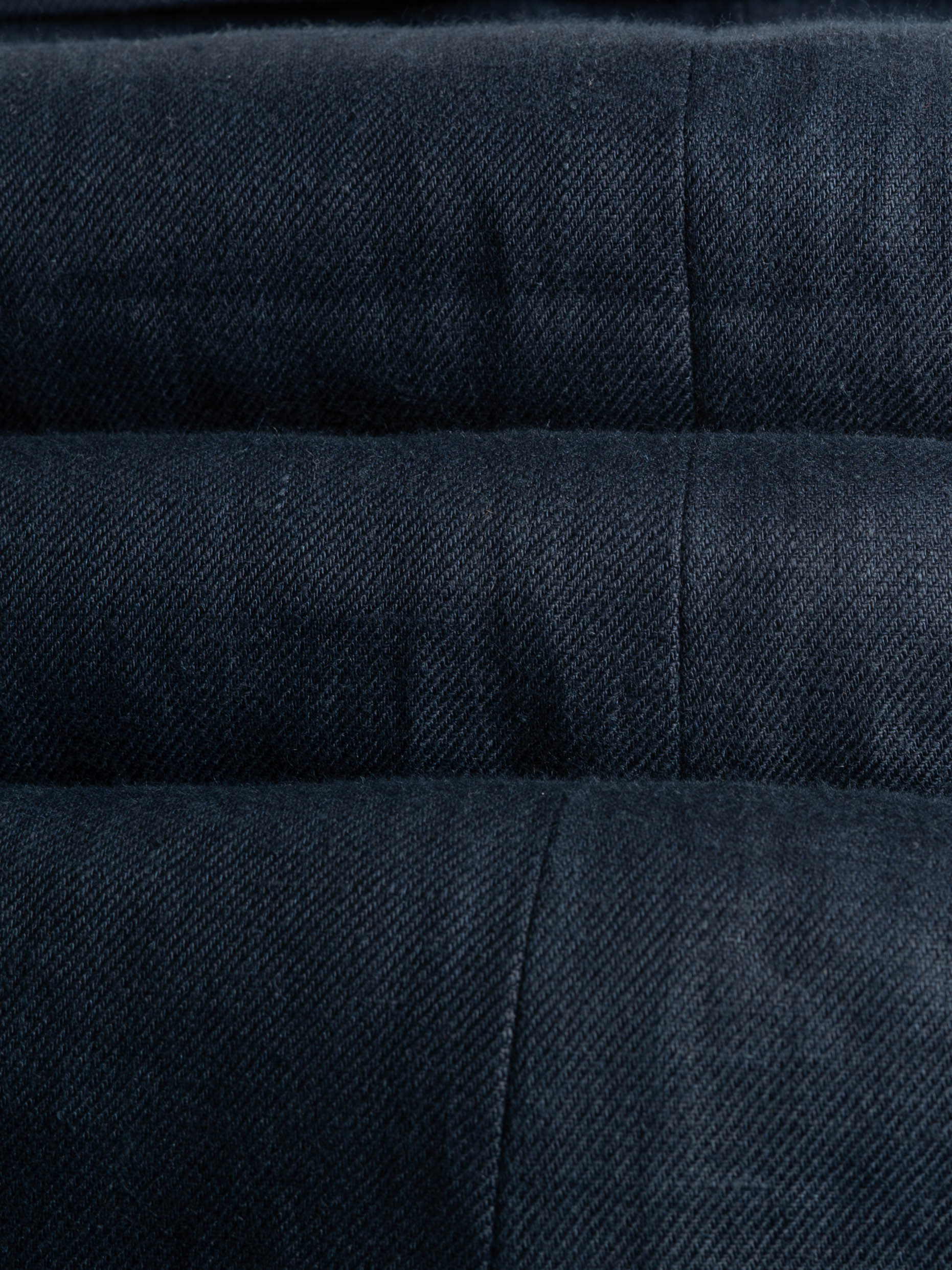 Packshot-TROUSERS-BLUE NAVY-100% LINEN - FABRIC DETAIL